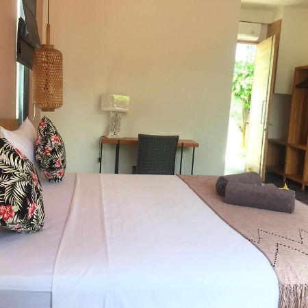Le Chien Rouge Hotel Lovina Kültér fotó