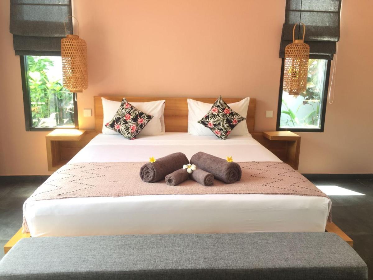 Le Chien Rouge Hotel Lovina Kültér fotó