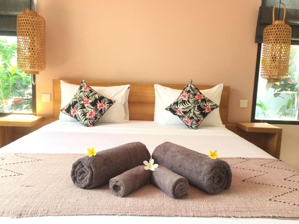 Le Chien Rouge Hotel Lovina Kültér fotó