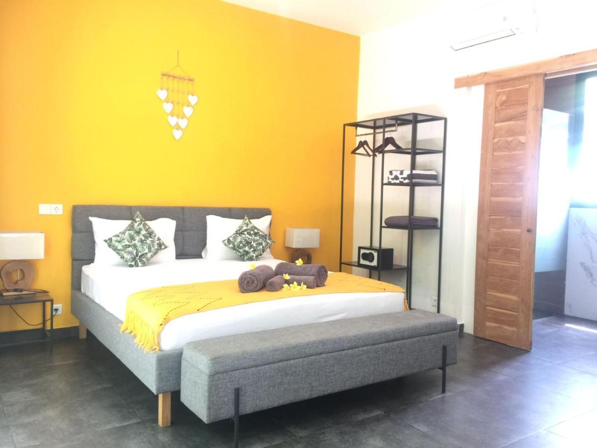 Le Chien Rouge Hotel Lovina Kültér fotó